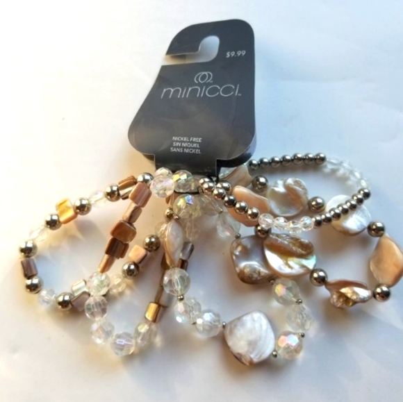 NWT 5 separate beaded adjustable bracelets - Picture 1 of 3